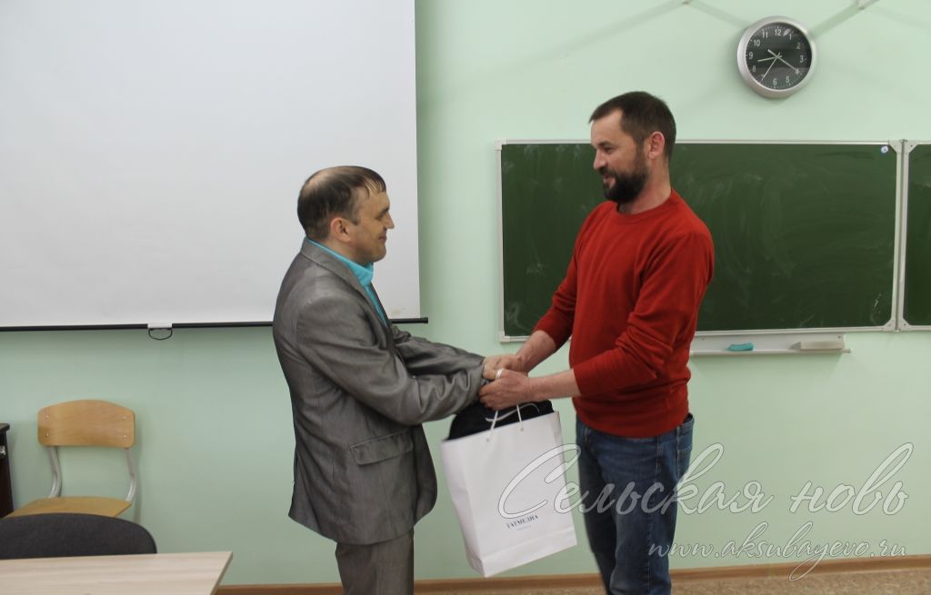 Подписчику аксубаевской газеты «Сельская новь» вручили приз от АО "ТАТМЕДИА"