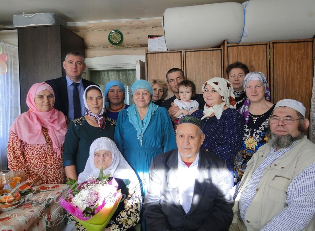 Аксубаевскому ветерану почтенный возраст - не помеха