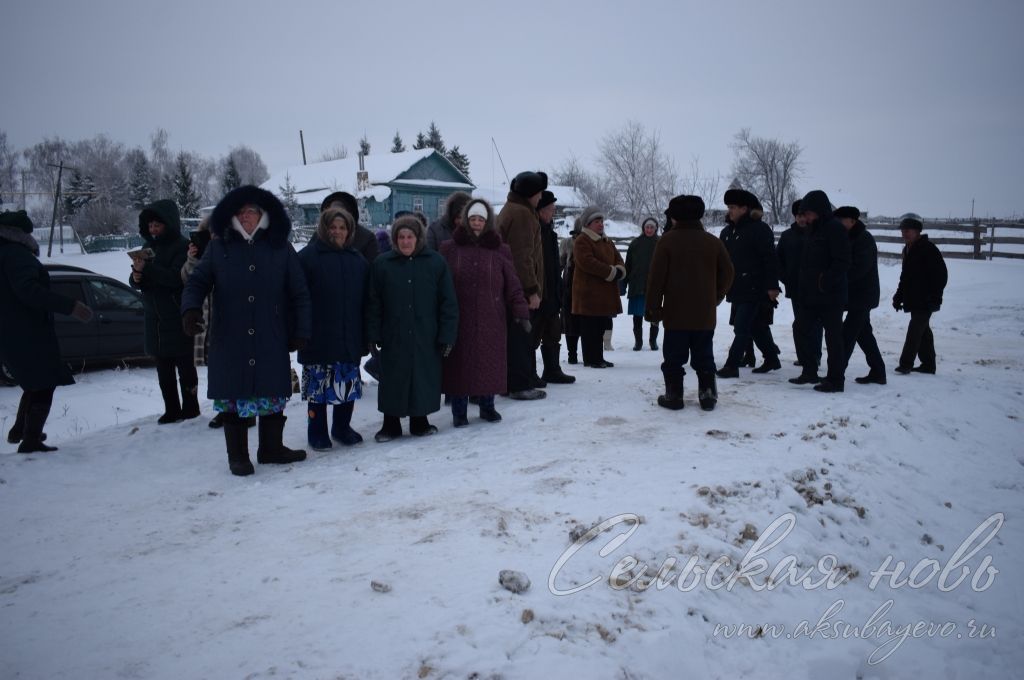 Жителям Тахталы в Аксубаевском районе подарили на Новый год новый фельдшерский пункт