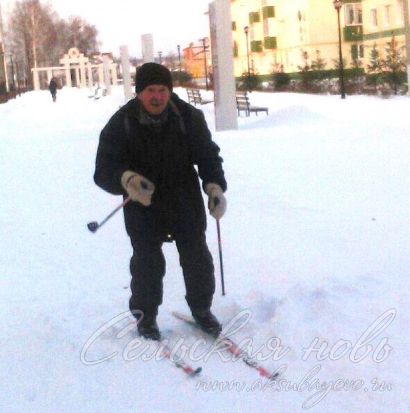 Аксубаевский 76-летний пенсионер ходит за хлебом на лыжах