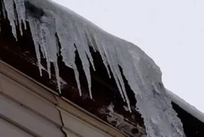 Аксубаевские спасатели предупреждают об опасности схода снега