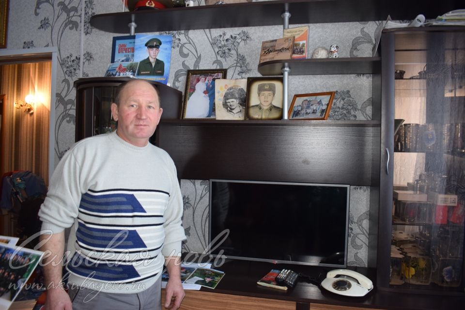 Ахат Насртдинов из Аксубаевского района погиб, выводя машину из зоны огня