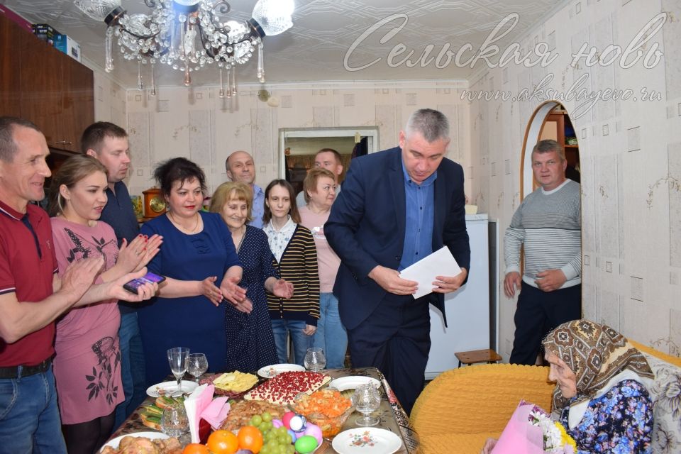 Ветеран труда из Аксубаева в Москву продовольствие возила