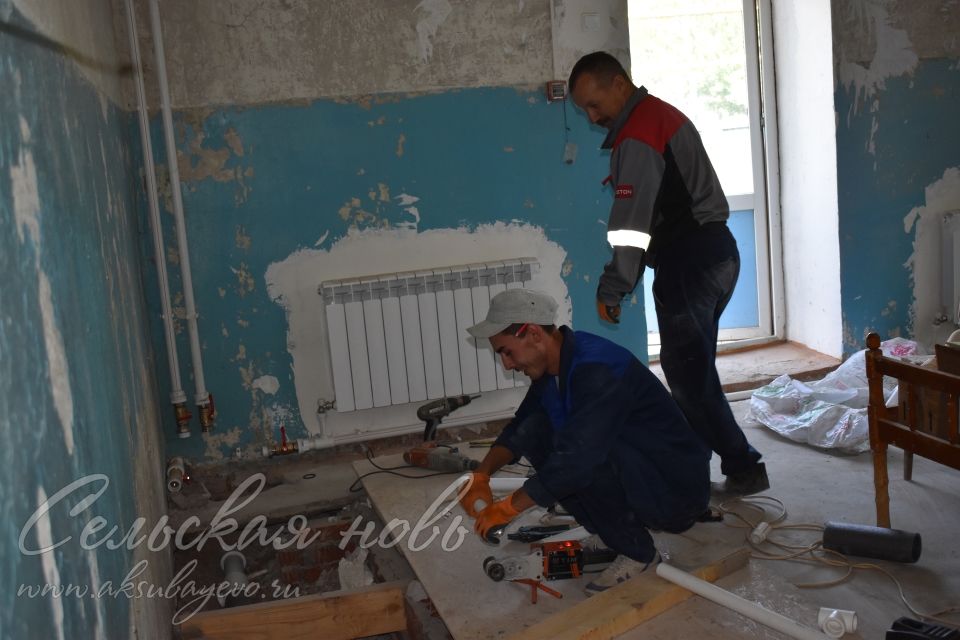 В детском саду "Радуга" в Аксубаеве сменили окна и заливают теплые полы