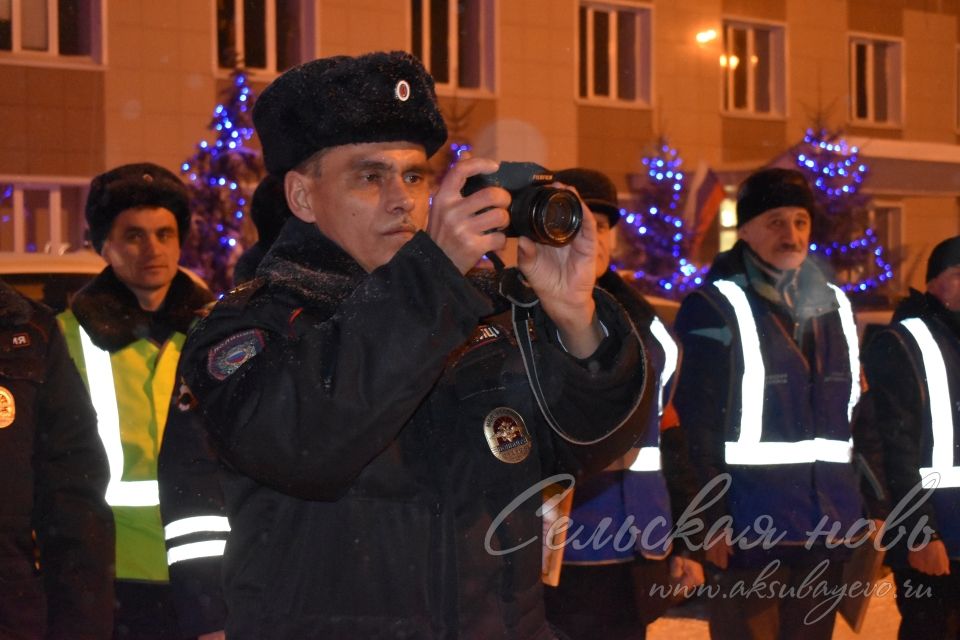 Аксубаевские полицейские провели гарнизонный развод под занавес года