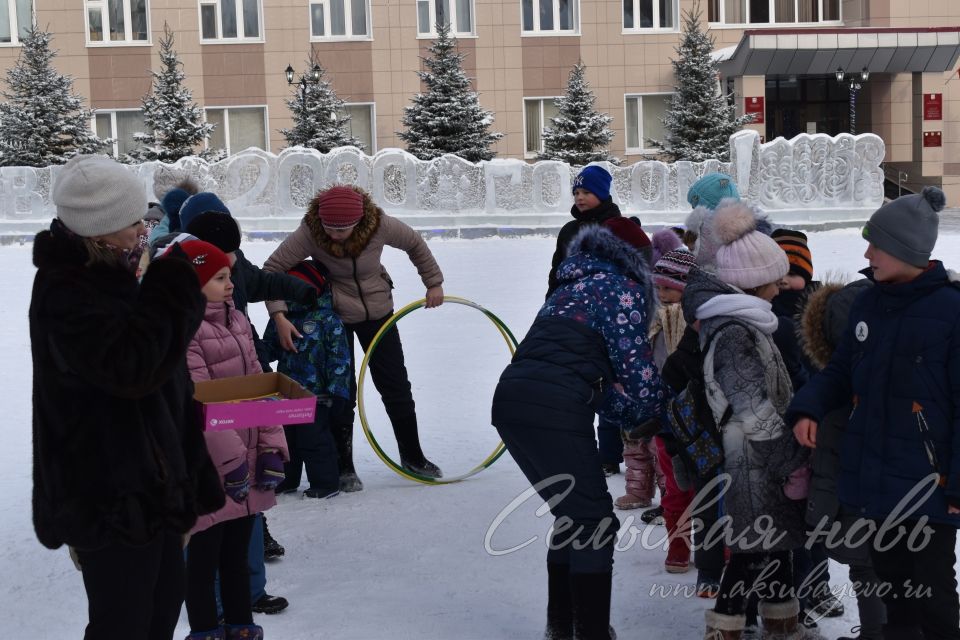 В Аксубаеве проходят новогодние игротеки и мастер-классы