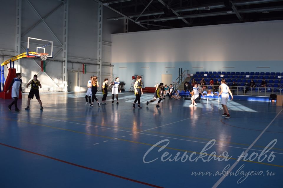 Аксубаевские баскетболистки соревнуются на Первенстве РТ