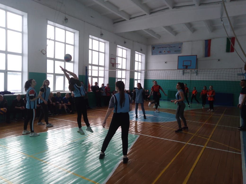 Аксубай волейболчылары волейбол Федерациясе призы өчен көч сынашты