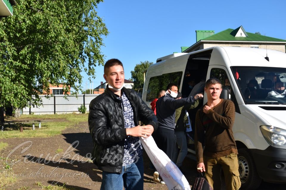 Аксубаевские юноши пополнят Российскую армию