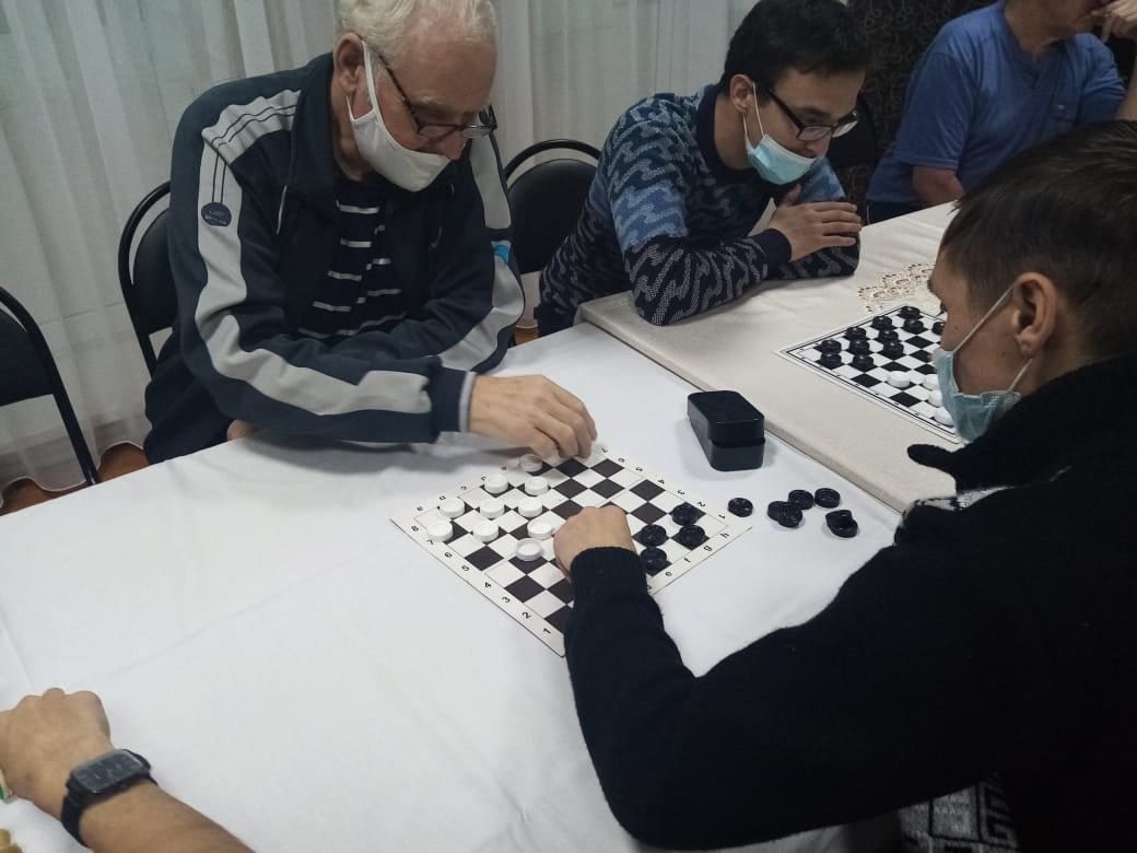 В Аксубаевской «Нежности» состоялся шахматно-шашечный турнир