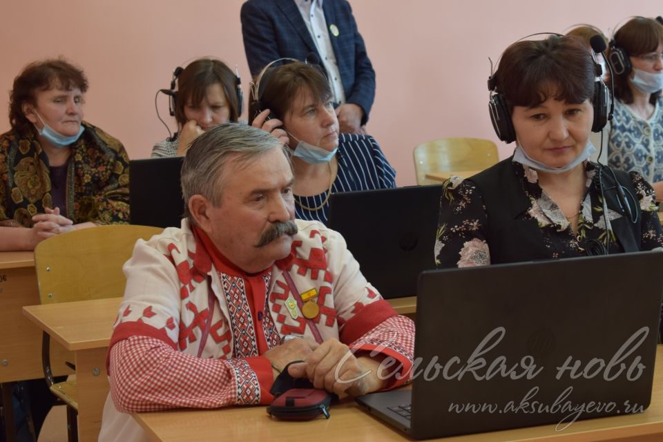Литературный вечер раскрыл проблемы чувашского языка