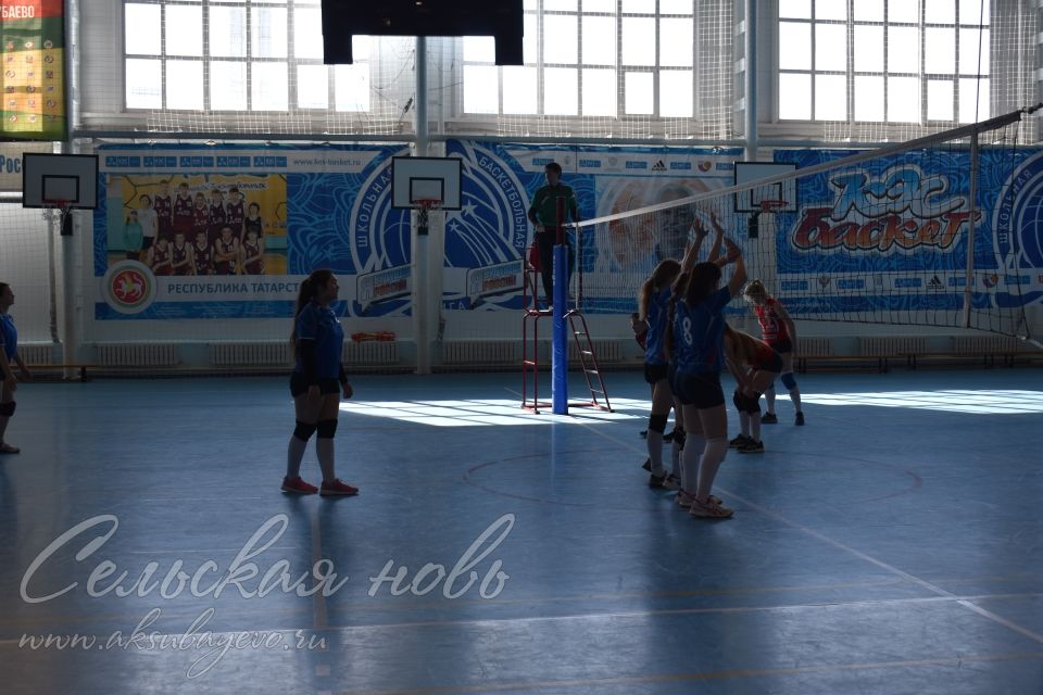 Победителями Первенства РТ по волейболу стали девушки из Буинского района