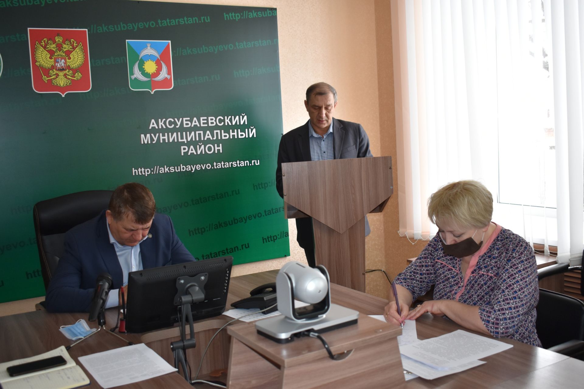 Прокурор Аксубаевского района потребовал усилить работу по выявлению фактов коррупции