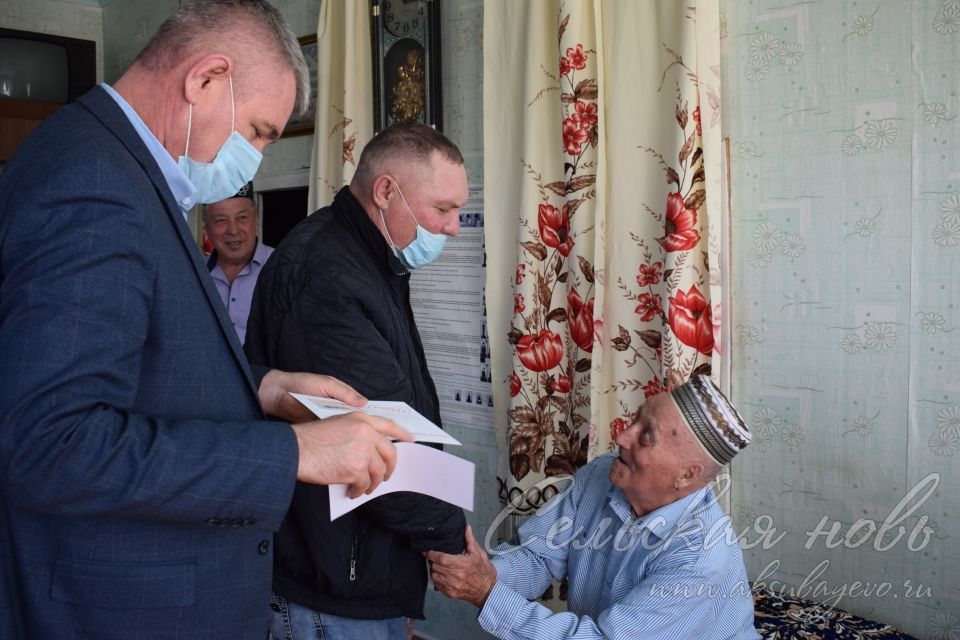 Ветеран труда из Старых Киязлов отметил 90-летний юбилей