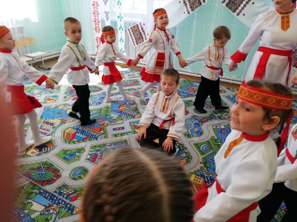 Аксубаевским малышам прививают любовь к родному языку