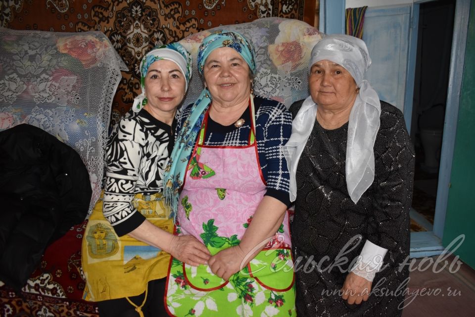 90-летний юбилей отметила Зулхабиря Шайхутова
