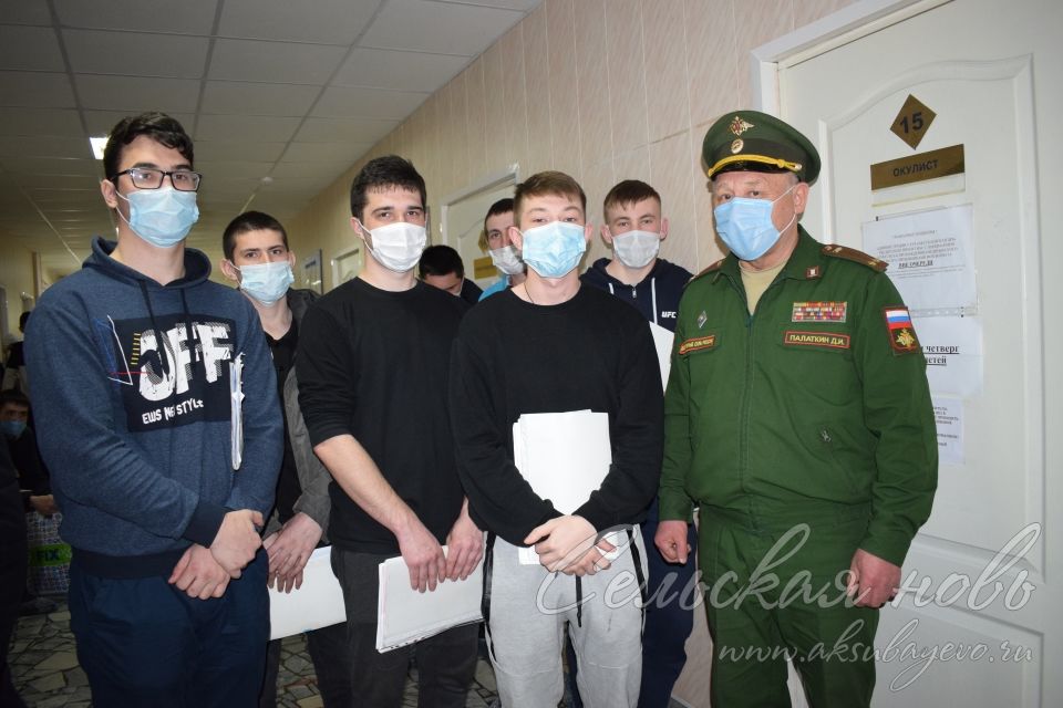 Здоровые и крепкие юноши пополнят Вооруженные Силы РФ