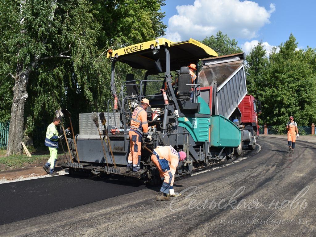 Ремонт дороги в центре Аксубаева планируют завершить к сентябрю