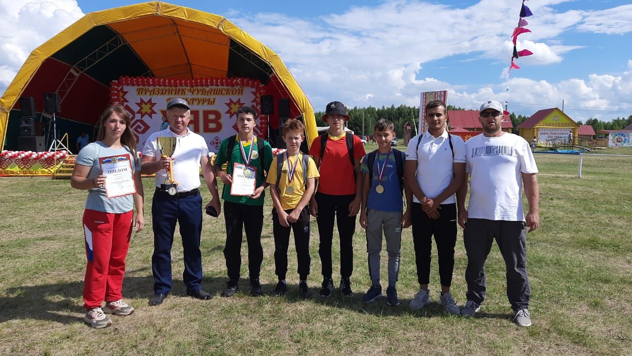 Спортсмены Аксубаевского района состязались на борцовском ковре нурлатского Уява