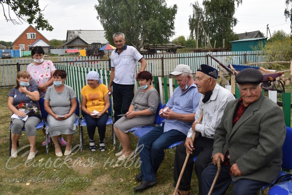 Нерешенных проблем в поселениях Аксубаевского района становится меньше