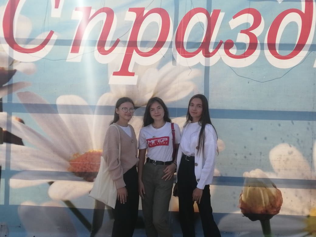 В Аксубаеве ко Дню Республики прошла акция «Триколор»