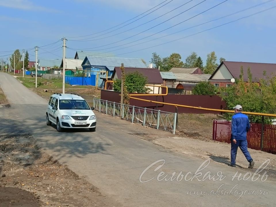 На улице Краснопартизанской Аксубаева завершают дорожные работы