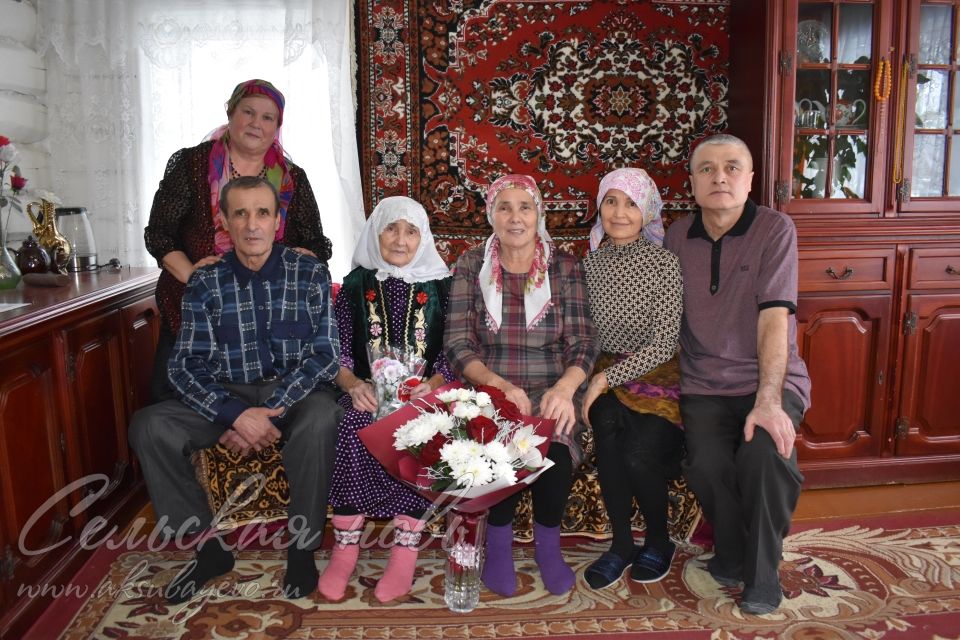 Аксубаевский ветеран, пройдя жизненные трудности, получила счастливую старость