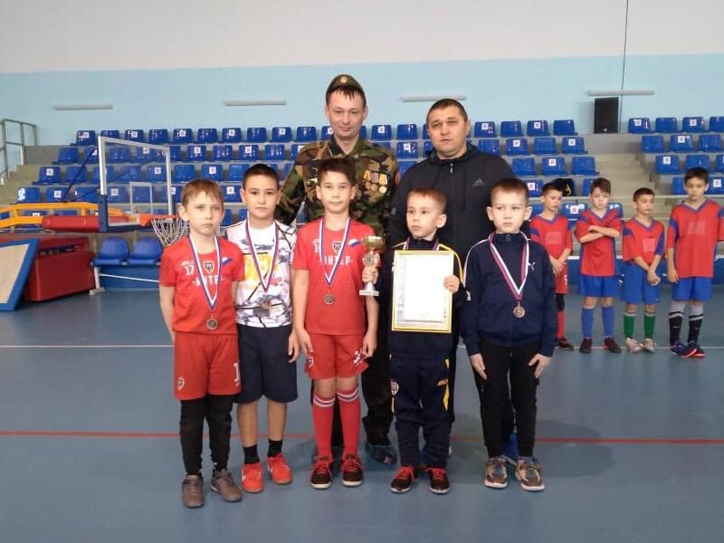 Ветеран боевых действий организовал соревнования по мини-футболу в Аксубаеве