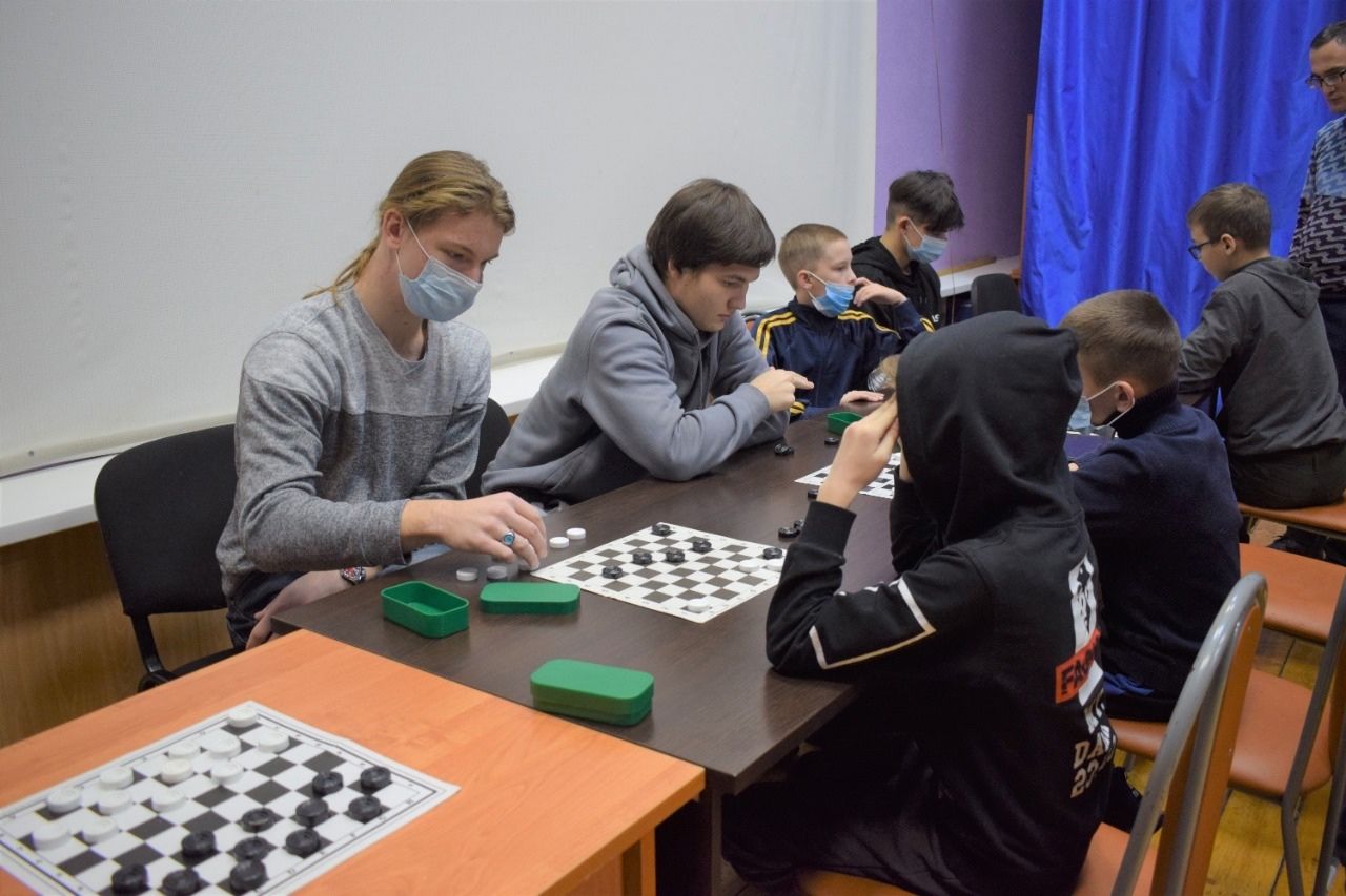 В Аксубаеве прошел новогодний турнир по русским шашкам