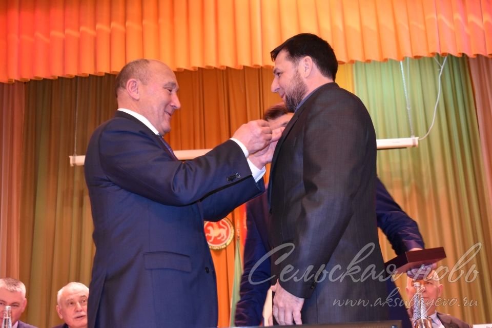 Аксубаевский фермер получил звание «Заслуженный работник сельского хозяйства РТ»