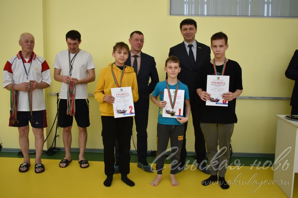 В Аксубаеве прошли отборочные соревнования по плаванию