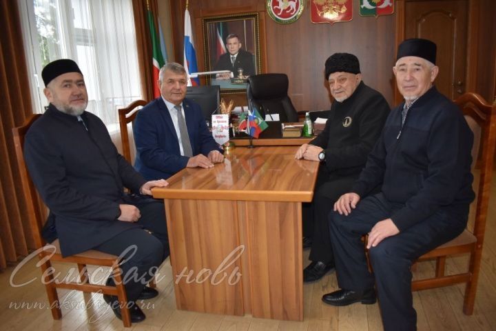 Төп мәсьәлә – яшьләргә рухи тәрбия бирү