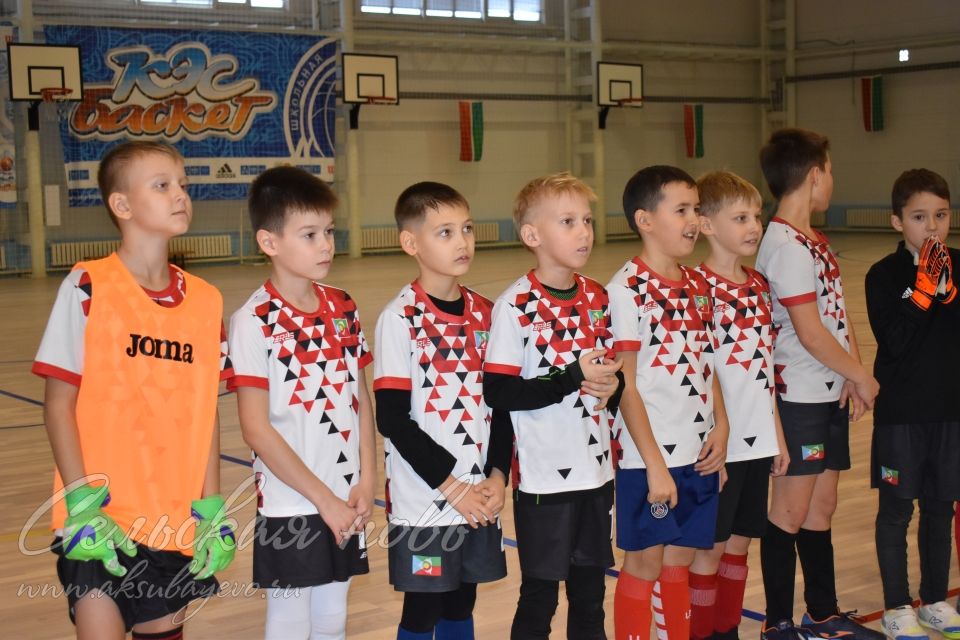 Аксубаевские футболисты завоевали главный кубок республиканского турнира