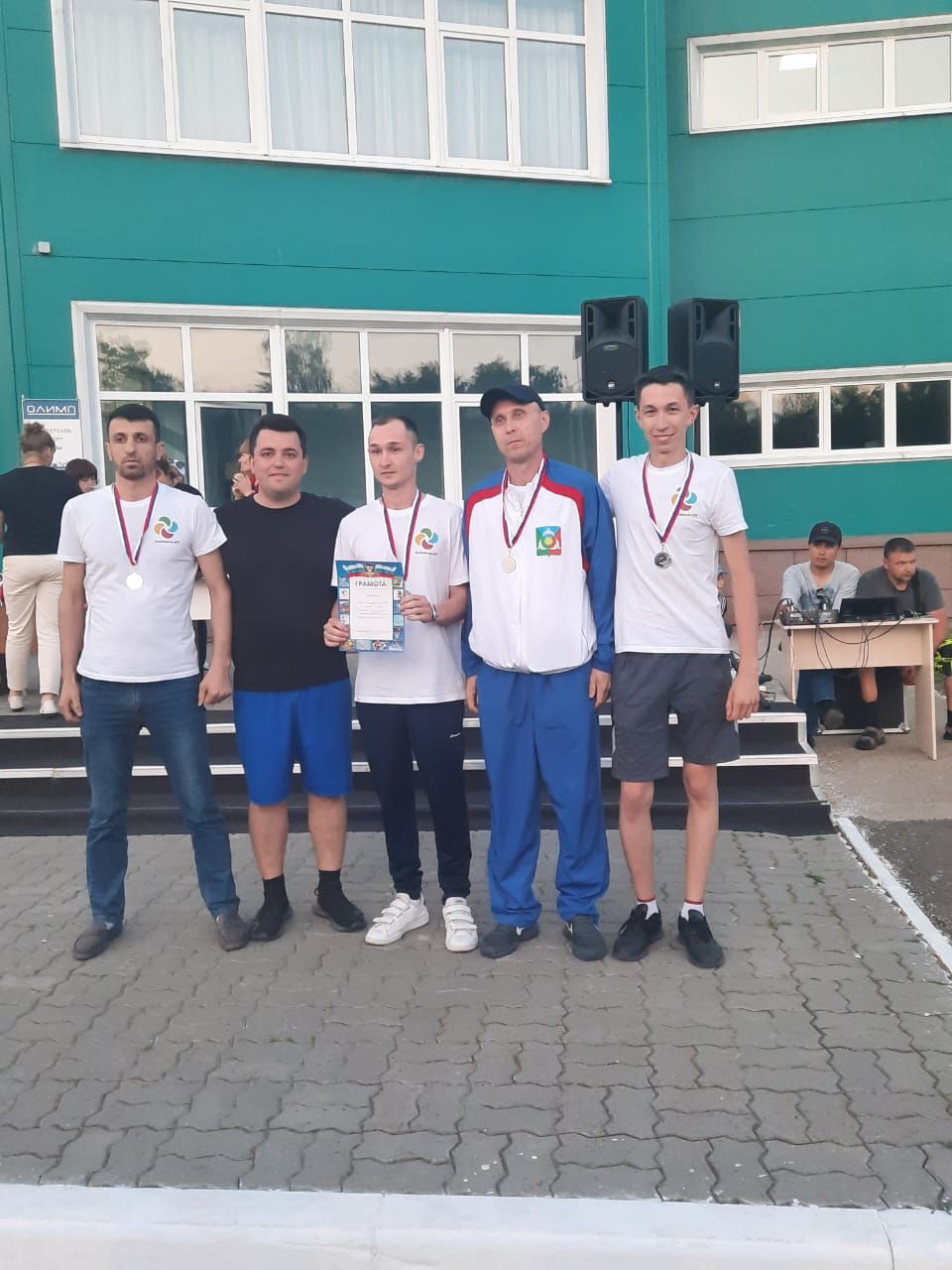 Команда аксубаевских медиков завоевала серебро на Спартакиаде в Закамской зоне