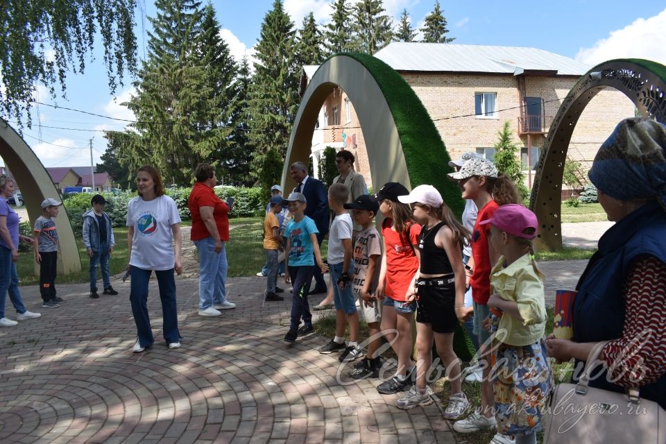 Аксубаевских школьников учили играм мам и бабушек