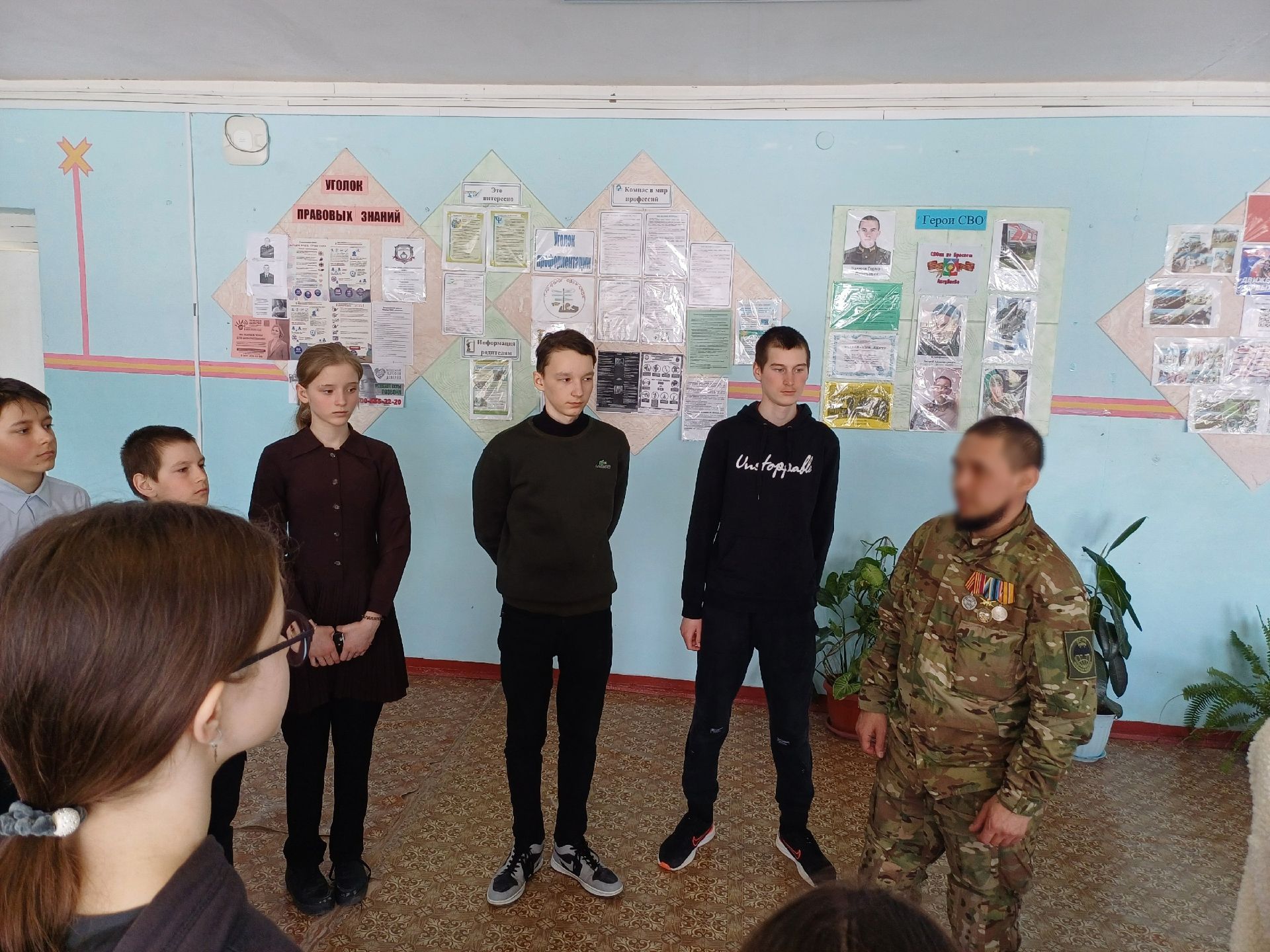 В Новотимошкинской школе состоялась очередная встреча с участником боевых действий
