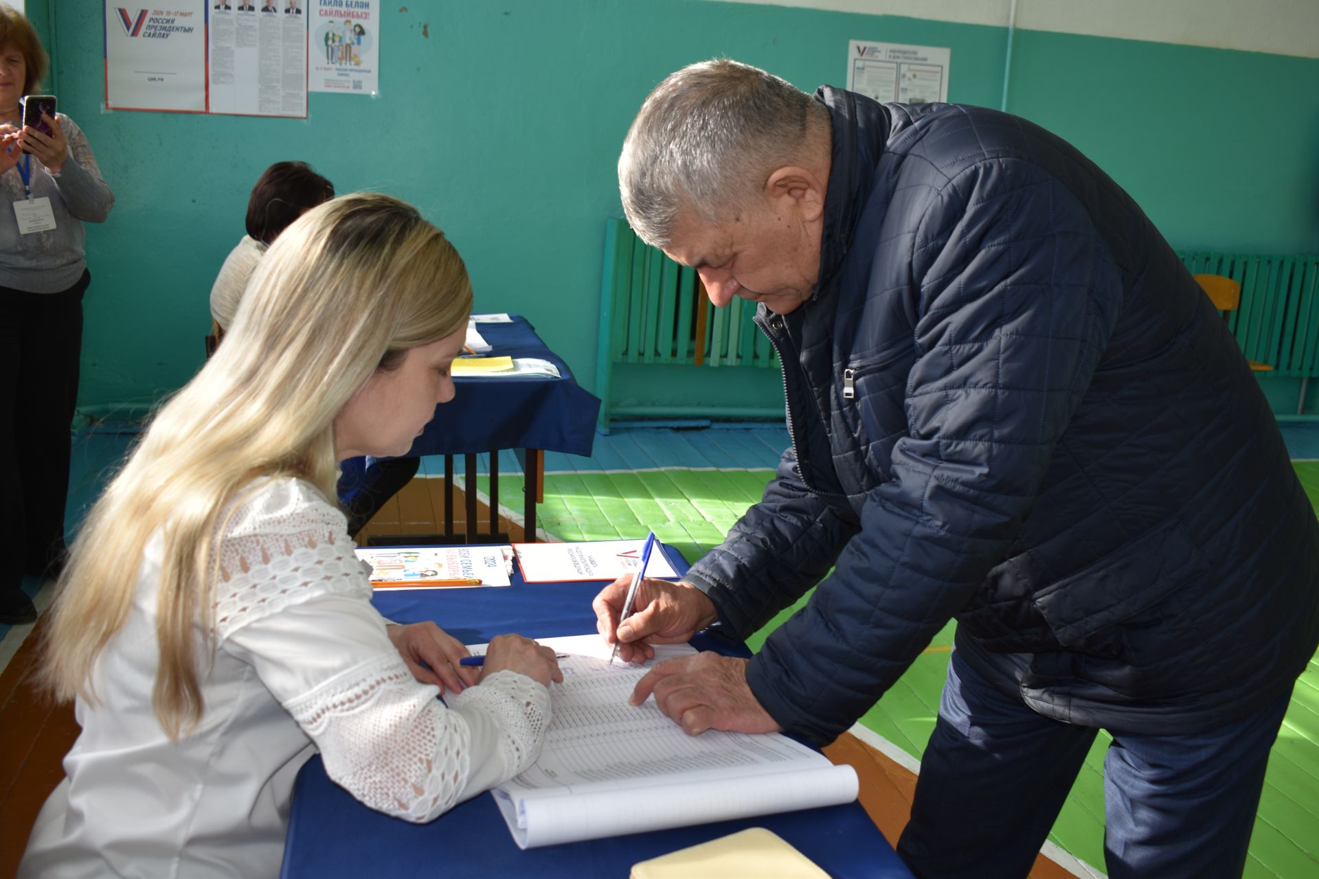 Глава Аксубаевскогого района отметил активность жителей района на выборах Президента РФ