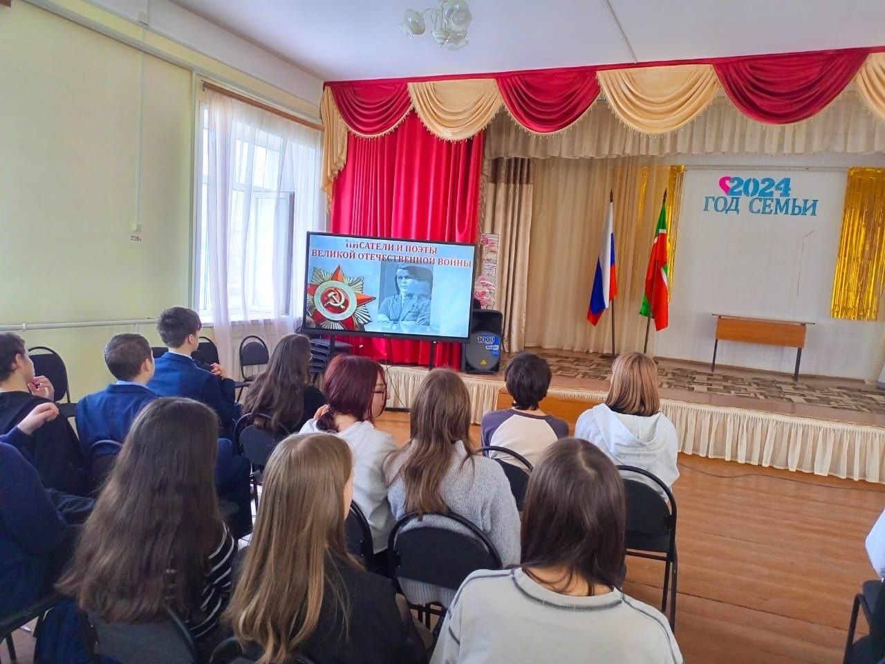 В майские дни в школах района проходят самые разные мероприятия