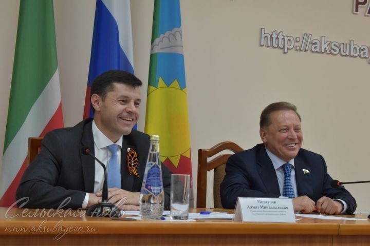 Аксубай районында депутат Айдар Метшин эш сәфәре белән булып китте
