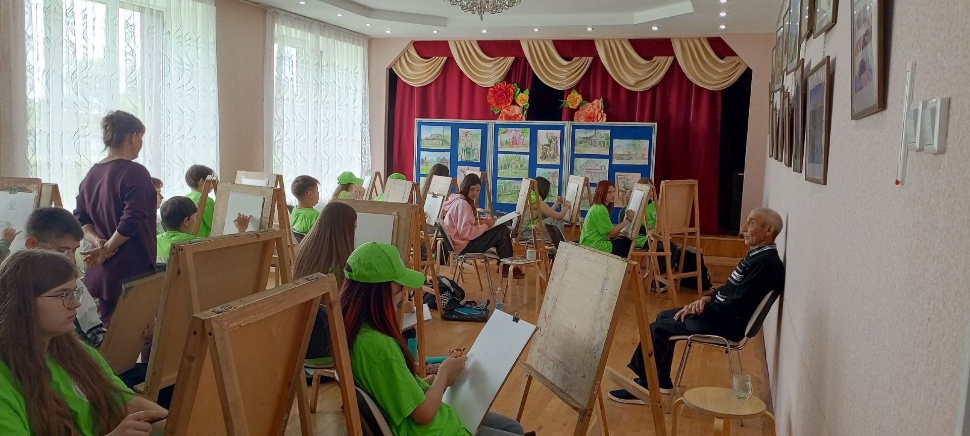 Аксубайда пленэрда – Яр Чаллыдан яшь рәссамнар
