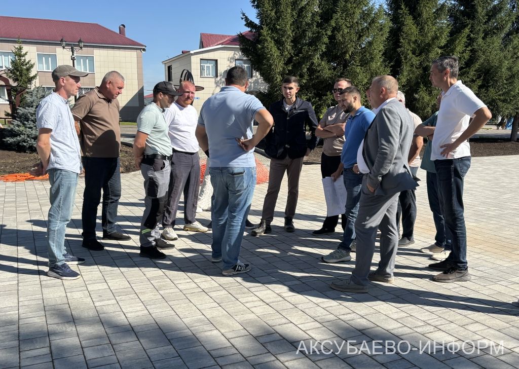 Район үзәгендә социаль инфраструктураны яңарту буенча күләмле эшләр дәвам итә