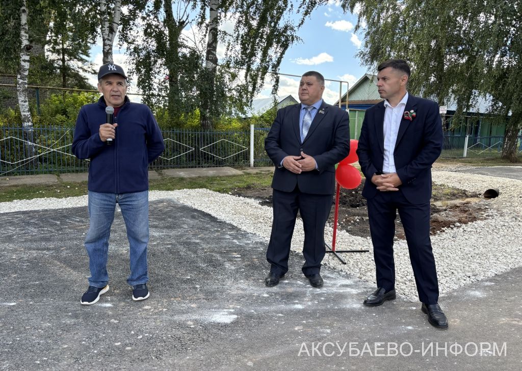 Яңаибрайлылар авылның уңышлары һәм проблемалары турында сөйләделәр