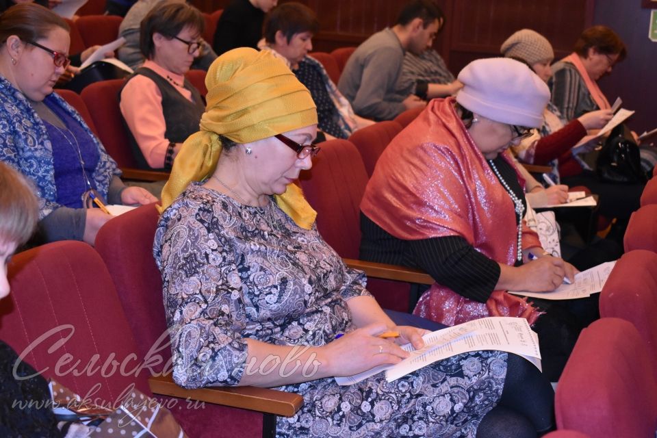 Аксубаевцы приняли участие в просветительской акции «Большой этнографический диктант», приуроченный ко Дню народного единства.