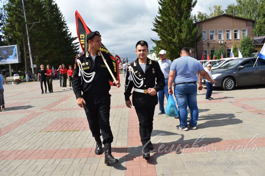 Аксубайның үзәк мәйданында Хәрби-диңгез флоты көнен билгеләп үттеләр