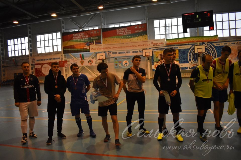 Николай Краснов истәлегенә мини-футбол буенча юбилей турниры