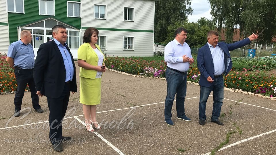 Аксубаевский район с рабочей поездкой посетил министр транспорта и дорожного хозяйства РТ Ленар Сафин