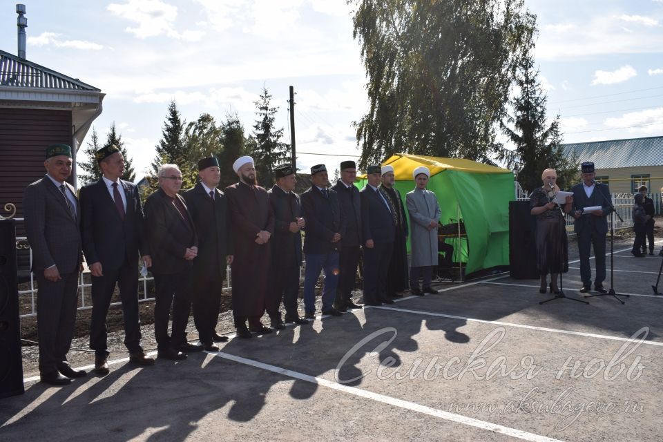 Равиль Кузюров и Раис Сулейманов реализовали одну мечту на двоих: отремонтировали мечеть в Аксубаевском районе