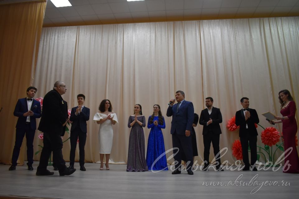 Выпускники «Созвездия» дали концерты в Аксубаевском районе