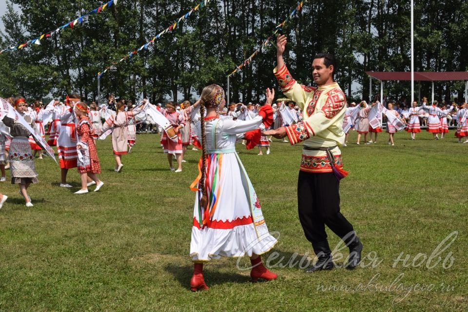 Аксубаево празднует национальный праздник Уяв