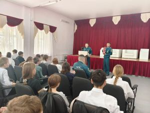 Аксубай укучылары куркынычсызлык чараларын искә төшерделәр